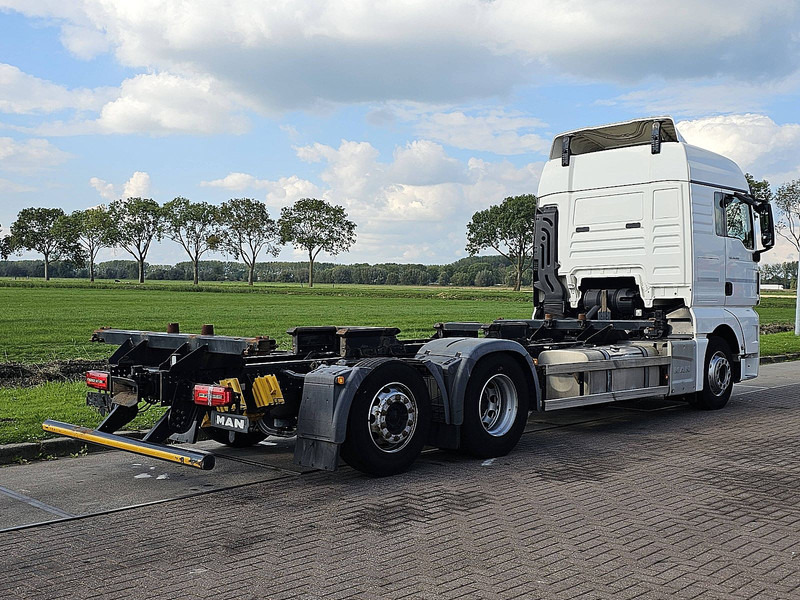 MAN 26.500 TGX - Kamion za prevoz kontejnera/ Kamion sa promenjivim sandukom: slika 3 MAN 26.500 TGX - Kamion za prevoz kontejnera/ Kamion sa promenjivim sandukom: slika 3