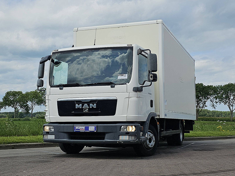 MAN 8.180 TGL BL MANUAL AIRCO LIFT - Kamion sa zatvorenim sandukom: slika 1 MAN 8.180 TGL BL MANUAL AIRCO LIFT - Kamion sa zatvorenim sandukom: slika 1