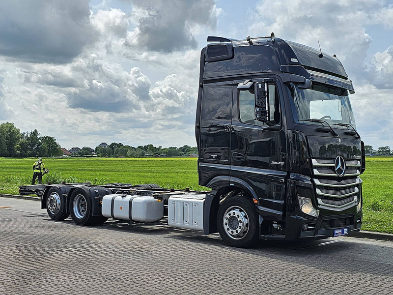 Mercedes-Benz ACTROS 2540 - Kamion za prevoz kontejnera/ Kamion sa promenjivim sandukom: slika 5 Mercedes-Benz ACTROS 2540 - Kamion za prevoz kontejnera/ Kamion sa promenjivim sandukom: slika 5