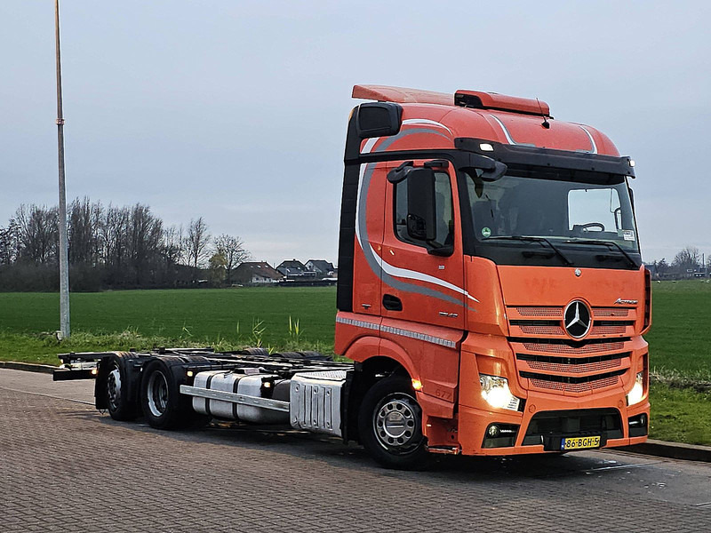 Mercedes-Benz ACTROS 2542 LS - Kamion za prevoz kontejnera/ Kamion sa promenjivim sandukom: slika 5 Mercedes-Benz ACTROS 2542 LS - Kamion za prevoz kontejnera/ Kamion sa promenjivim sandukom: slika 5