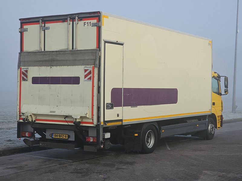 Mercedes-Benz ATEGO 1224 CARRIER TAILLIFT - Hladnjača: slika 3 Mercedes-Benz ATEGO 1224 CARRIER TAILLIFT - Hladnjača: slika 3