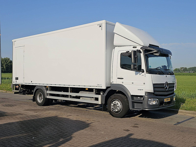 Mercedes-Benz ATEGO 1324 AIRCO LIFT SIDE DOOR - Kamion sa zatvorenim sandukom: slika 5 Mercedes-Benz ATEGO 1324 AIRCO LIFT SIDE DOOR - Kamion sa zatvorenim sandukom: slika 5