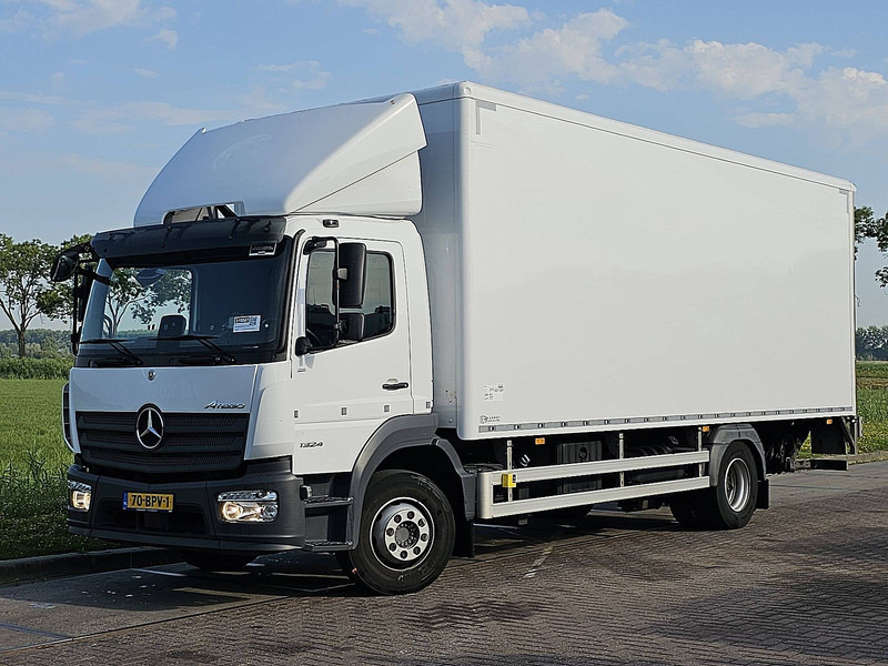 Mercedes-Benz ATEGO 1324 AIRCO LIFT SIDE DOOR - Kamion sa zatvorenim sandukom: slika 2 Mercedes-Benz ATEGO 1324 AIRCO LIFT SIDE DOOR - Kamion sa zatvorenim sandukom: slika 2