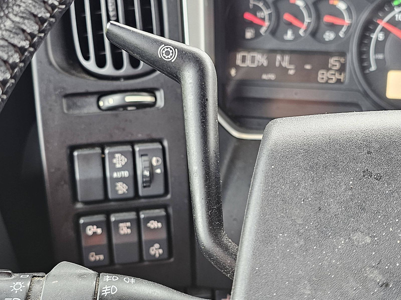 Kamion sa zatvorenim sandukom Renault D 240 11.9T AIRCO TAILLIFT: slika 10
