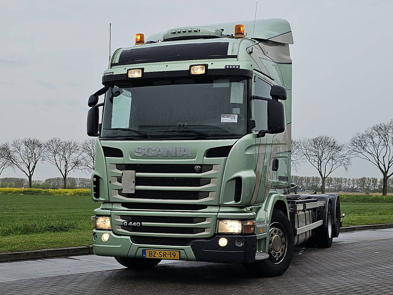 Scania G440 6X2 HOOKLIFT BROKEN - Kamion sa hidrauličnom kukom: slika 1 Scania G440 6X2 HOOKLIFT BROKEN - Kamion sa hidrauličnom kukom: slika 1