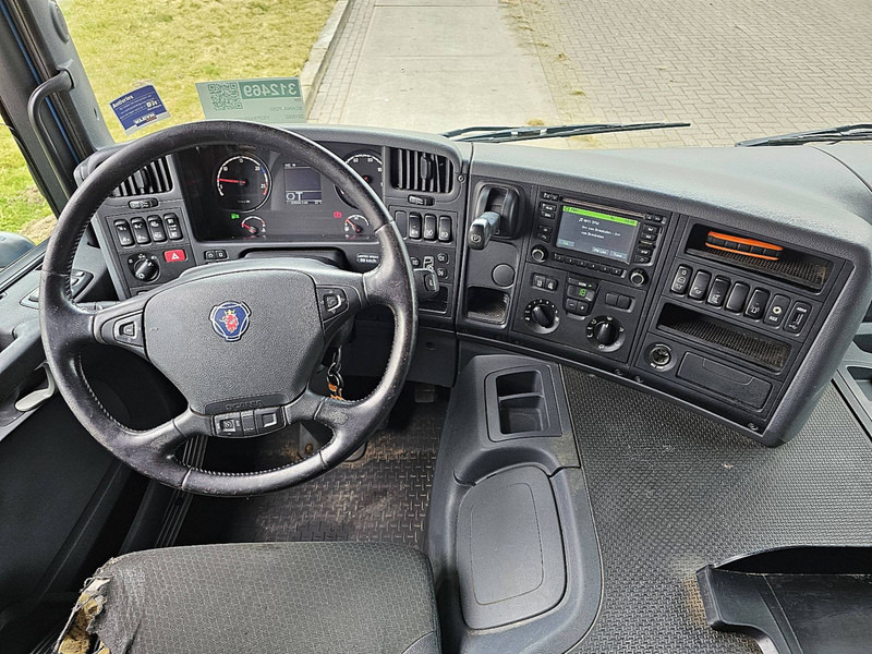 Kamion sa golom šasijom i zatvorenom kabinom Scania P250 310TKM AIRCO WB560: slika 8
