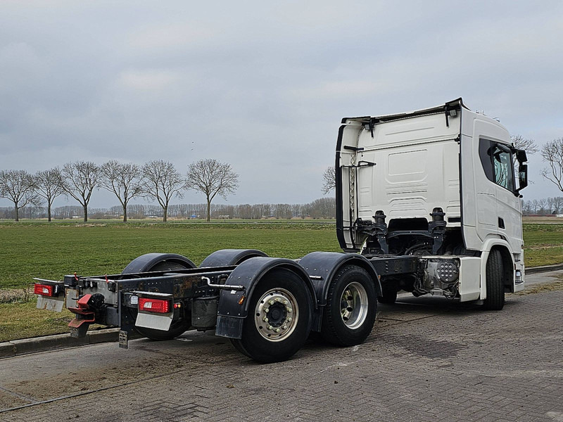 Scania R500 6X2*4 RETARDER WB415 - Kamion sa golom šasijom i zatvorenom kabinom: slika 3 Scania R500 6X2*4 RETARDER WB415 - Kamion sa golom šasijom i zatvorenom kabinom: slika 3