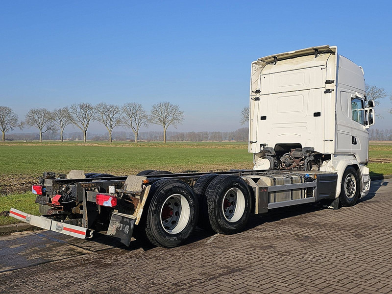Scania R730 6X4 HNB RETARDER PTO - Kamion sa golom šasijom i zatvorenom kabinom: slika 3 Scania R730 6X4 HNB RETARDER PTO - Kamion sa golom šasijom i zatvorenom kabinom: slika 3