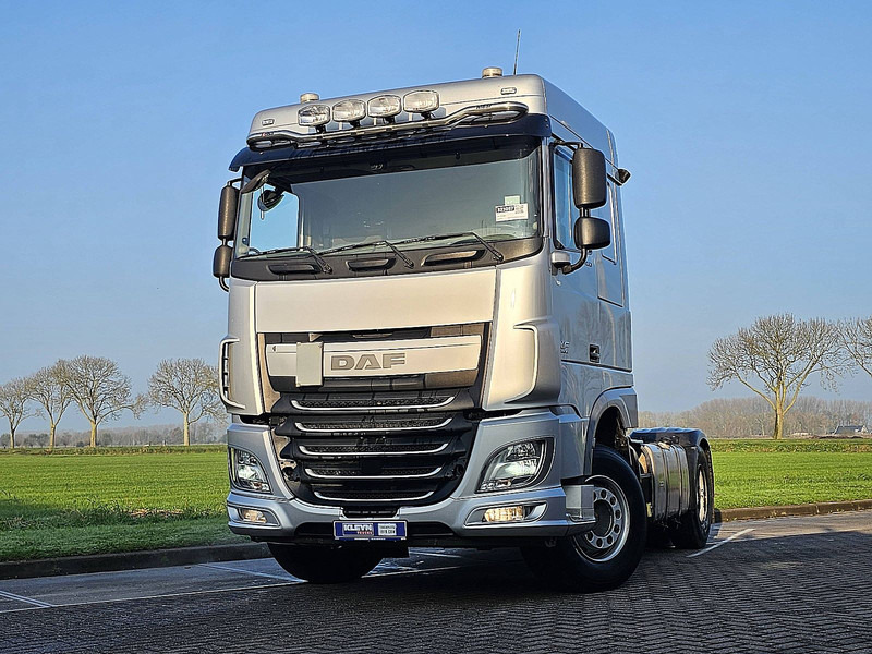 DAF XF 460 - Tegljač: slika 1 DAF XF 460 - Tegljač: slika 1