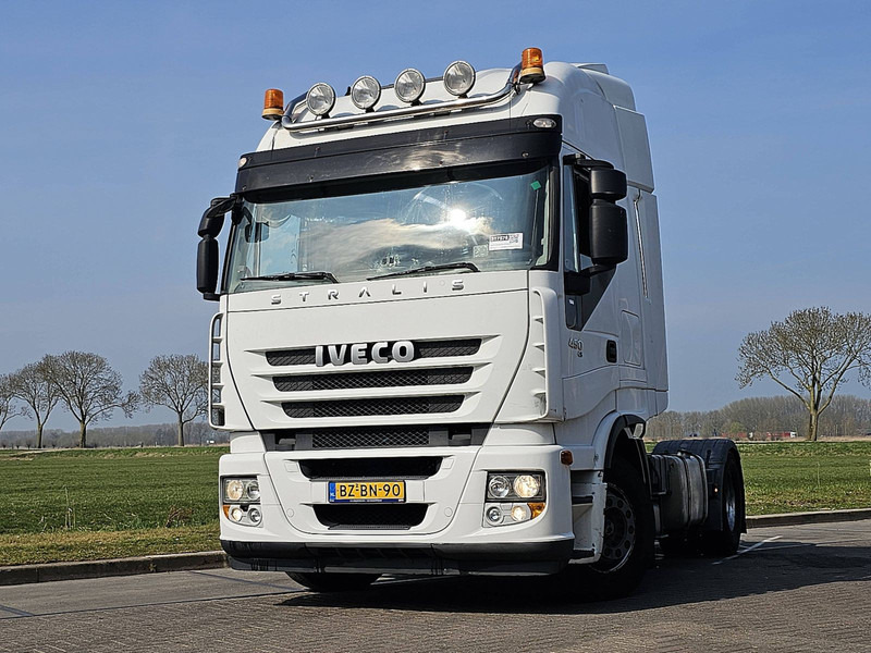 Iveco AS440S45 STRALIS 2XSEAT 2XBED 676TKM - Tegljač: slika 1 Iveco AS440S45 STRALIS 2XSEAT 2XBED 676TKM - Tegljač: slika 1