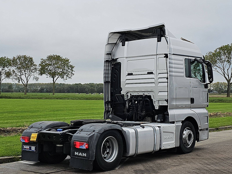 MAN 18.500 TGX XLX 2X TANK NIGHT AC - Tegljač: slika 3 MAN 18.500 TGX XLX 2X TANK NIGHT AC - Tegljač: slika 3