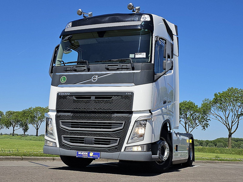 Volvo FH 460 I-SAVE SKIRTS 2XTANK - Tegljač: slika 1 Volvo FH 460 I-SAVE SKIRTS 2XTANK - Tegljač: slika 1