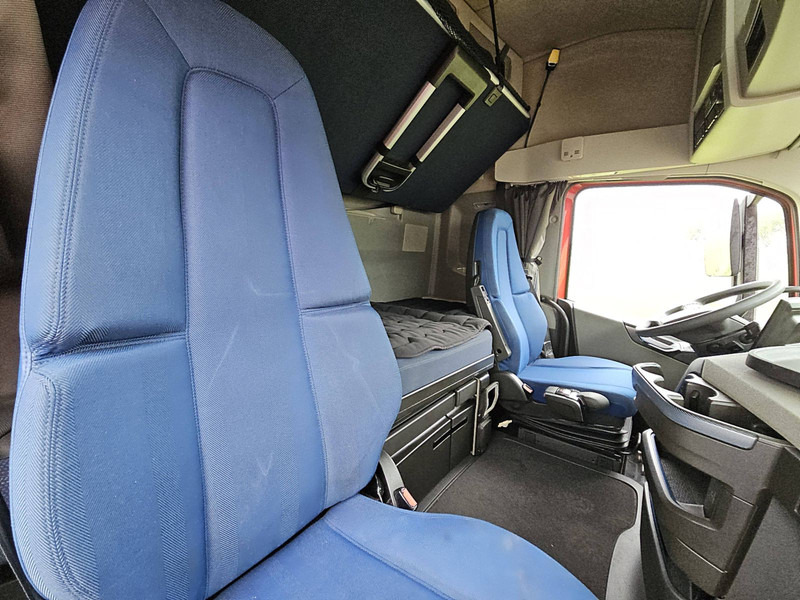 Tegljač Volvo FH 500 I-SAVE LED 2X TANK: slika 14