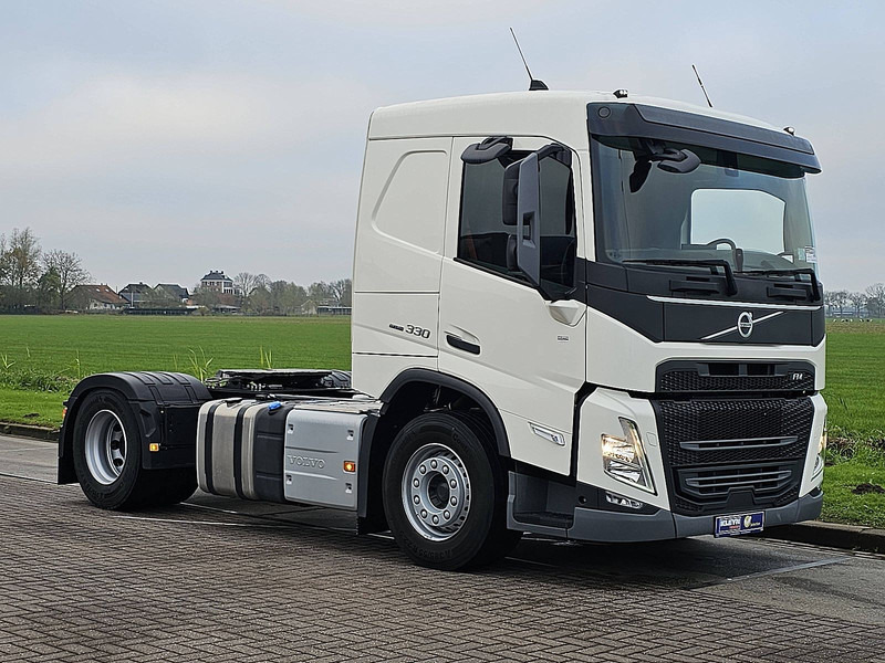 Volvo FM 330 3000 KM LIKE NEW!! - Tegljač: slika 5 Volvo FM 330 3000 KM LIKE NEW!! - Tegljač: slika 5