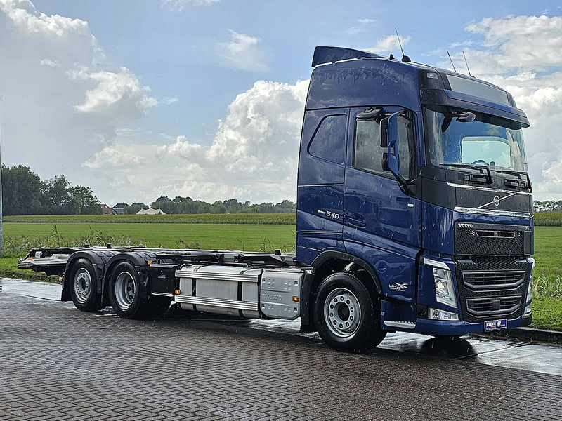 Volvo FH 540 - Kamion za prevoz kontejnera/ Kamion sa promenjivim sandukom: slika 5 Volvo FH 540 - Kamion za prevoz kontejnera/ Kamion sa promenjivim sandukom: slika 5
