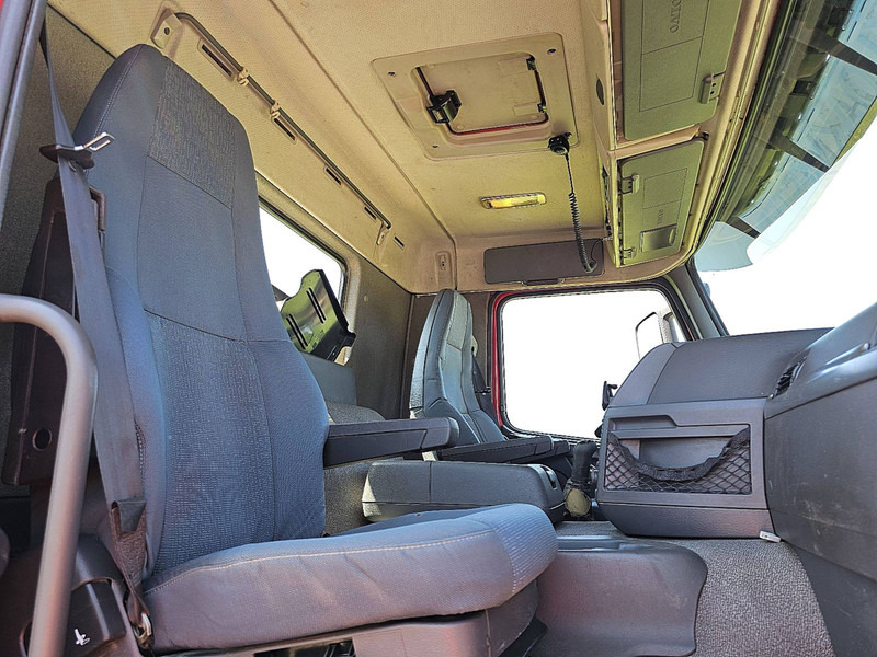 Volvo FM 11.330 6X2 MANUAL WB460 Volvo FM 11.330 6X2 MANUAL WB460: slika 7 Volvo FM 11.330 6X2 MANUAL WB460 Volvo FM 11.330 6X2 MANUAL WB460: slika 7