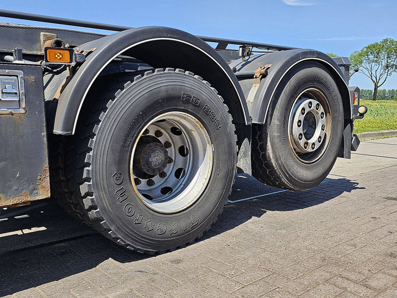 Volvo FM 11.330 6X2 MANUAL WB460 Volvo FM 11.330 6X2 MANUAL WB460: slika 16 Volvo FM 11.330 6X2 MANUAL WB460 Volvo FM 11.330 6X2 MANUAL WB460: slika 16