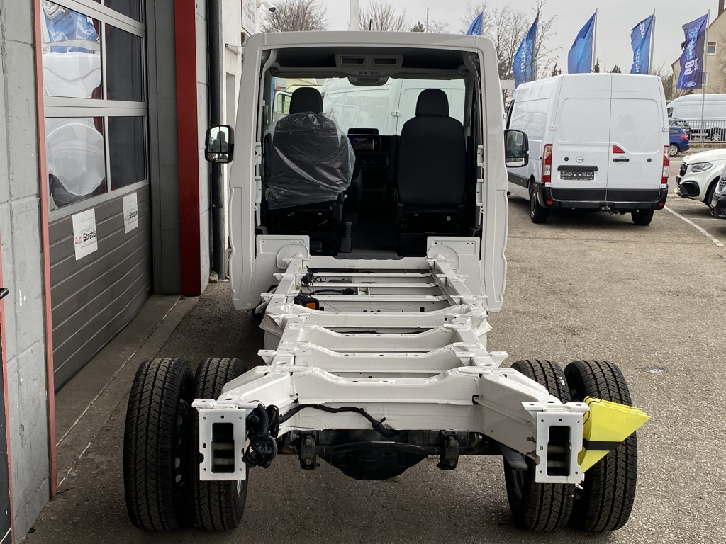 Kamion sa golom šasijom i zatvorenom kabinom novi MAN TGE 6.160 Wohnmobil Fahrgestell Klima Tempomat: slika 9