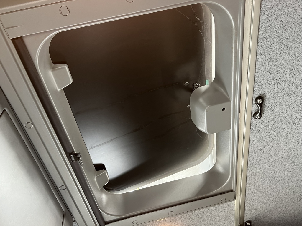 Mercedes-Benz Atego 1230 Klima ACC Schlafkabine 7,2m P+P LBW - Kamion sa ceradom: slika 5 Mercedes-Benz Atego 1230 Klima ACC Schlafkabine 7,2m P+P LBW - Kamion sa ceradom: slika 5