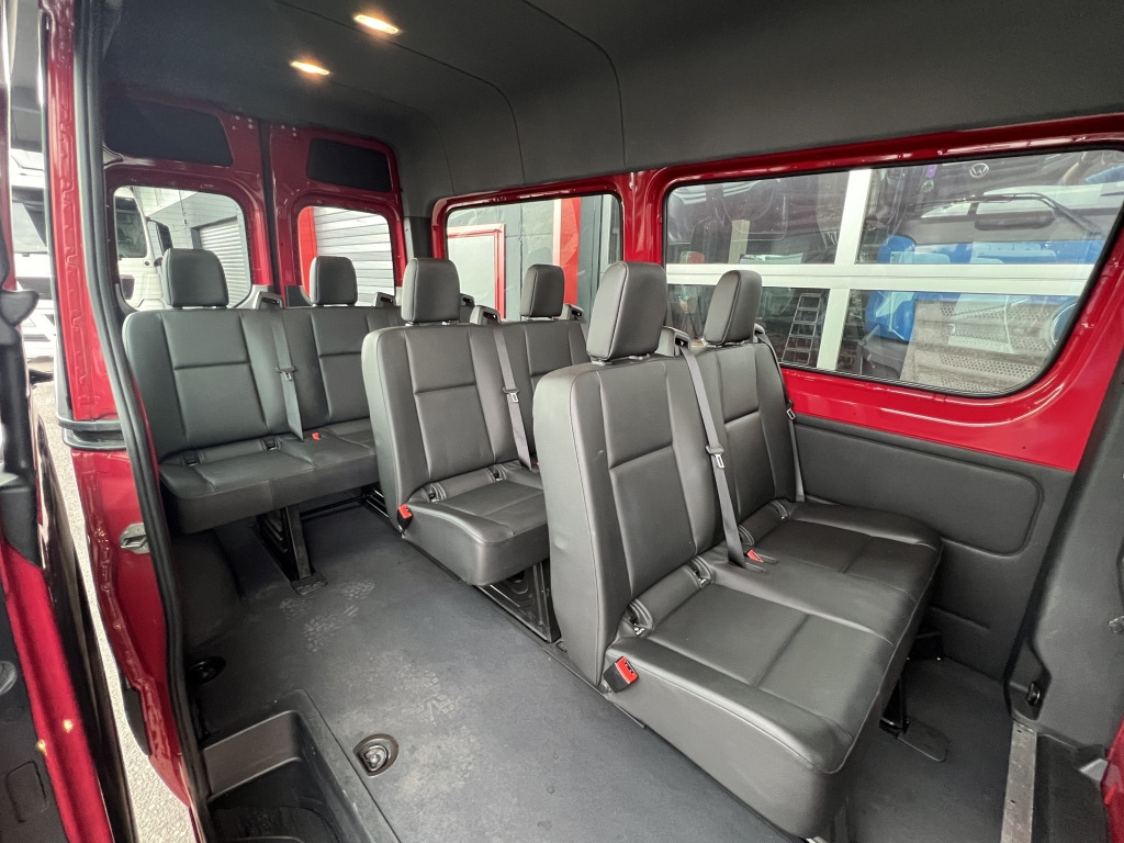 Mercedes-Benz Sprinter 314 CDI Tourer Klima +Fond 9-Sitze MBUX - Automobil: slika 4 Mercedes-Benz Sprinter 314 CDI Tourer Klima +Fond 9-Sitze MBUX - Automobil: slika 4