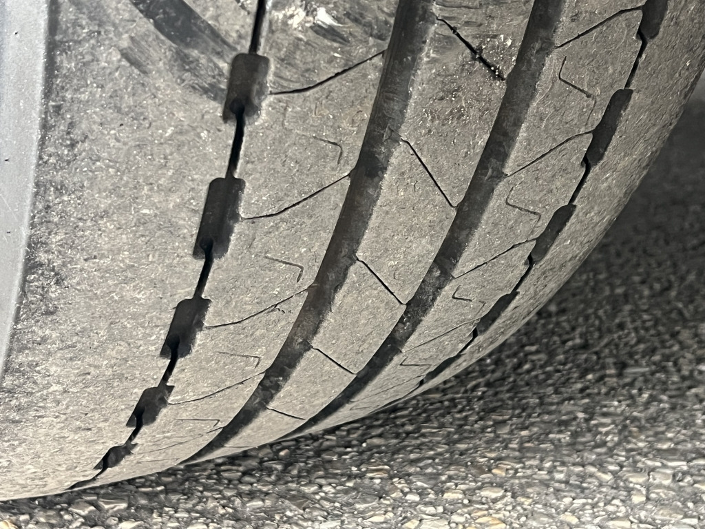 Daf XF 440 Euro6 Klimaanlage Motorbremse+ 2x Bett - Tegljač: slika 5 Daf XF 440 Euro6 Klimaanlage Motorbremse+ 2x Bett - Tegljač: slika 5