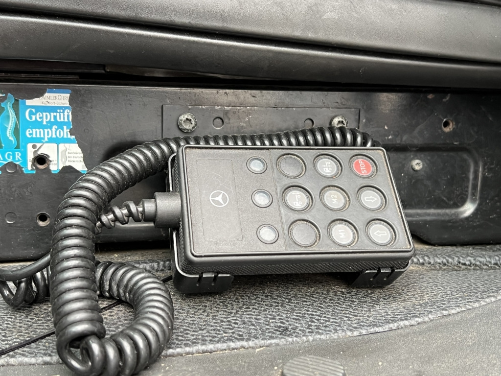 Mercedes-Benz Actros 1841 MP2 Klima Retarder Kühlbox EPS+Pedal - Tegljač: slika 5 Mercedes-Benz Actros 1841 MP2 Klima Retarder Kühlbox EPS+Pedal - Tegljač: slika 5