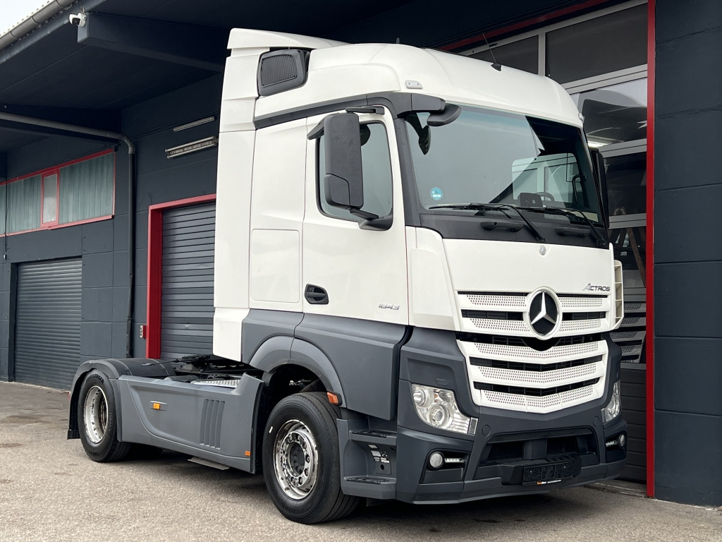 Mercedes-Benz Actros 1843 Klima Retarder ACC-Abstandstempomat - Tegljač: slika 1 Mercedes-Benz Actros 1843 Klima Retarder ACC-Abstandstempomat - Tegljač: slika 1