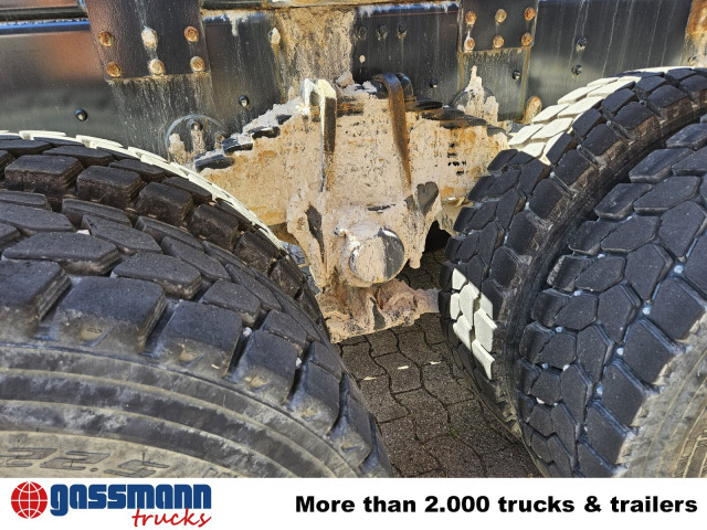 Iveco ASTRA HD9 86.50-90 8x6, Unfallschaden, Cursor 13 - Kamion sa golom šasijom i zatvorenom kabinom: slika 4 Iveco ASTRA HD9 86.50-90 8x6, Unfallschaden, Cursor 13 - Kamion sa golom šasijom i zatvorenom kabinom: slika 4