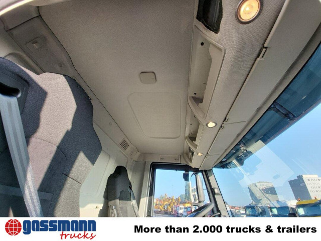 Iveco T-Way 360 6x6, Nebenantrieb - Kamion sa golom šasijom i zatvorenom kabinom: slika 5 Iveco T-Way 360 6x6, Nebenantrieb - Kamion sa golom šasijom i zatvorenom kabinom: slika 5