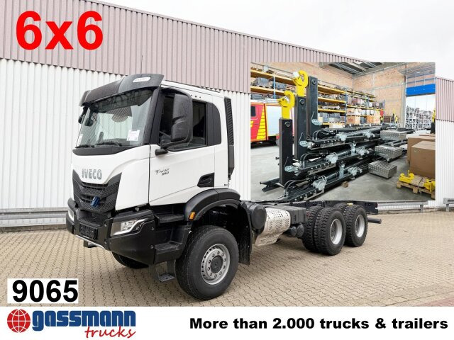 Iveco T-Way 360 6x6 - Kamion sa hidrauličnom kukom: slika 1 Iveco T-Way 360 6x6 - Kamion sa hidrauličnom kukom: slika 1