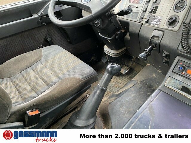 MAN T40 26.364/414 6x4, 6-Zylinder - Kamion sa hidrauličnom kukom: slika 3 MAN T40 26.364/414 6x4, 6-Zylinder - Kamion sa hidrauličnom kukom: slika 3