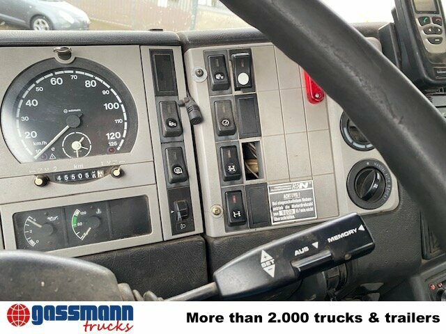 MAN T40 26.364/414 6x4, 6-Zylinder - Kamion sa hidrauličnom kukom: slika 5 MAN T40 26.364/414 6x4, 6-Zylinder - Kamion sa hidrauličnom kukom: slika 5