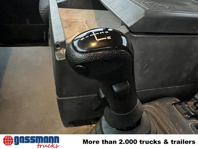 MAN TGA 35.360 8X4 BB, Betonmischer Karrena 10m³ - Mikser za beton: slika 3 MAN TGA 35.360 8X4 BB, Betonmischer Karrena 10m³ - Mikser za beton: slika 3