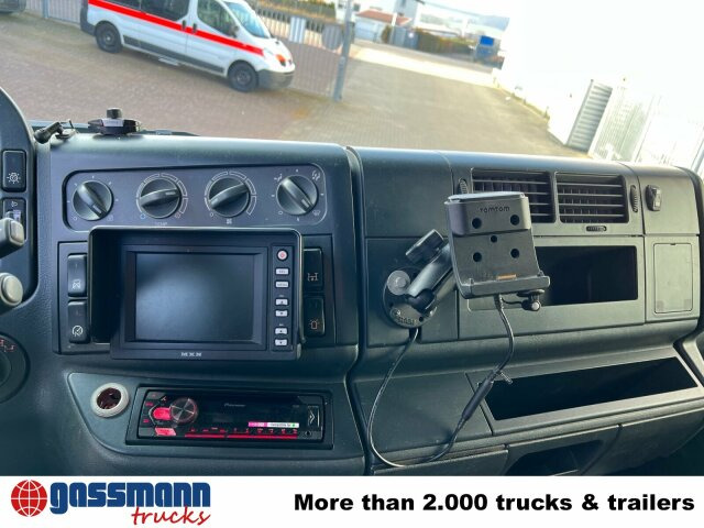 MAN TGM 13.250/340 4X4BL, Einzelbereifung, 2x - Kamion sa golom šasijom i zatvorenom kabinom, Kamion sa dizalicom: slika 4 MAN TGM 13.250/340 4X4BL, Einzelbereifung, 2x - Kamion sa golom šasijom i zatvorenom kabinom, Kamion sa dizalicom: slika 4