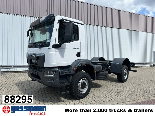 MAN TGM 13.250 4x4 BB CH, Only Export - Kamion sa golom šasijom i zatvorenom kabinom: slika 1 MAN TGM 13.250 4x4 BB CH, Only Export - Kamion sa golom šasijom i zatvorenom kabinom: slika 1