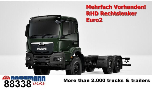 MAN TGS 33.440 6x6 BB CH RHD, Euro2, Rechtslenker, - Kamion sa golom šasijom i zatvorenom kabinom: slika 1 MAN TGS 33.440 6x6 BB CH RHD, Euro2, Rechtslenker, - Kamion sa golom šasijom i zatvorenom kabinom: slika 1