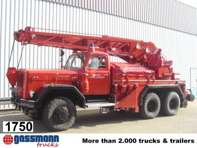 Magirus Deutz MAGIRUS URANUS 250D22 KW 16 Feuerwehr Kranwagen - Vatrogasni kamion, Kamion sa dizalicom: slika 1 Magirus Deutz MAGIRUS URANUS 250D22 KW 16 Feuerwehr Kranwagen - Vatrogasni kamion, Kamion sa dizalicom: slika 1