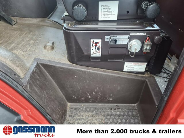 Mercedes-Benz 814 D 4x2 Doka, LF 8/6 - Vatrogasni kamion: slika 4 Mercedes-Benz 814 D 4x2 Doka, LF 8/6 - Vatrogasni kamion: slika 4