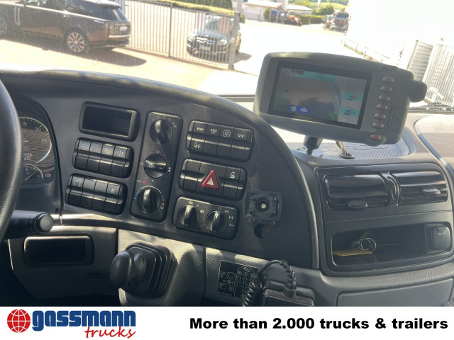 Mercedes-Benz Actros 2032 LA 4x4/ Rdstand 3.600 mm - Kamion sa golom šasijom i zatvorenom kabinom: slika 3 Mercedes-Benz Actros 2032 LA 4x4/ Rdstand 3.600 mm - Kamion sa golom šasijom i zatvorenom kabinom: slika 3