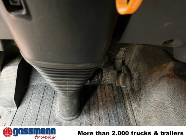 Mercedes-Benz Actros 2541 L 6x2, Lenk-/Liftachse - Kamion sa golom šasijom i zatvorenom kabinom: slika 5 Mercedes-Benz Actros 2541 L 6x2, Lenk-/Liftachse - Kamion sa golom šasijom i zatvorenom kabinom: slika 5
