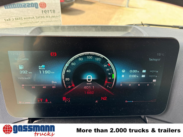 Mercedes-Benz Actros 2548 L 6x2, Retarder, Lenk-/Liftachse, - Kamion sa golom šasijom i zatvorenom kabinom: slika 4 Mercedes-Benz Actros 2548 L 6x2, Retarder, Lenk-/Liftachse, - Kamion sa golom šasijom i zatvorenom kabinom: slika 4