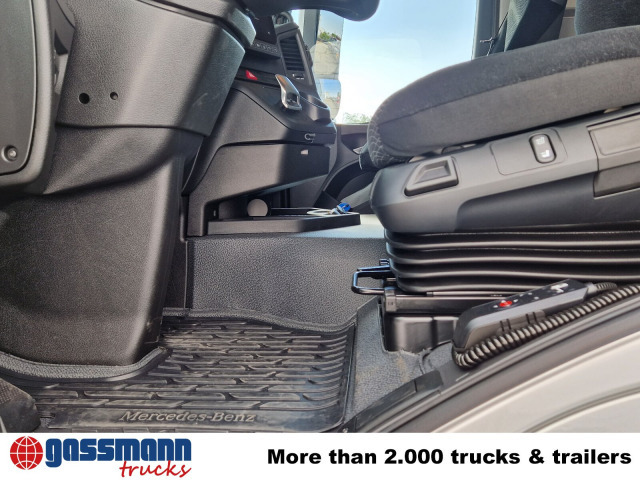 Mercedes-Benz Actros 2553 LL 6x2, Retarder, Liftachse, - Kamion sa golom šasijom i zatvorenom kabinom: slika 2 Mercedes-Benz Actros 2553 LL 6x2, Retarder, Liftachse, - Kamion sa golom šasijom i zatvorenom kabinom: slika 2