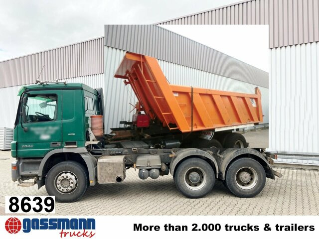 Mercedes-Benz Actros 2644/48 K 6x4, Stahlmulde ca. 14m³ - Kamion sa golom šasijom i zatvorenom kabinom: slika 1 Mercedes-Benz Actros 2644/48 K 6x4, Stahlmulde ca. 14m³ - Kamion sa golom šasijom i zatvorenom kabinom: slika 1
