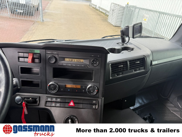 Mercedes-Benz Arocs 1827/30 A 4x4, mehrfach vorhanden! - Kamion sa golom šasijom i zatvorenom kabinom: slika 2 Mercedes-Benz Arocs 1827/30 A 4x4, mehrfach vorhanden! - Kamion sa golom šasijom i zatvorenom kabinom: slika 2