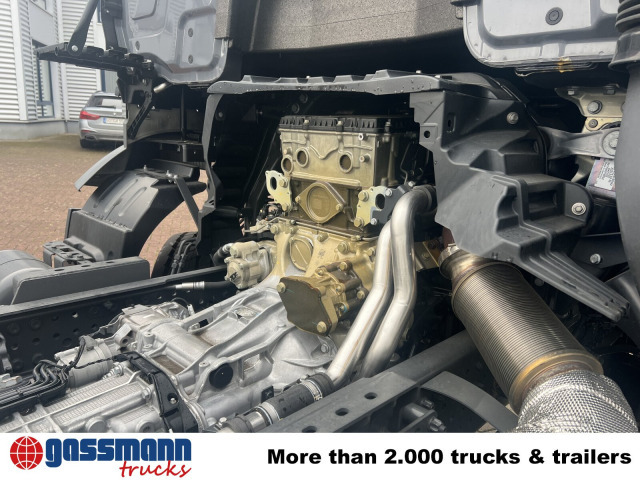 Mercedes-Benz Arocs 3251 L 8x4/4, mit Motorabtrieb C plus NA - Kamion sa golom šasijom i zatvorenom kabinom: slika 2 Mercedes-Benz Arocs 3251 L 8x4/4, mit Motorabtrieb C plus NA - Kamion sa golom šasijom i zatvorenom kabinom: slika 2