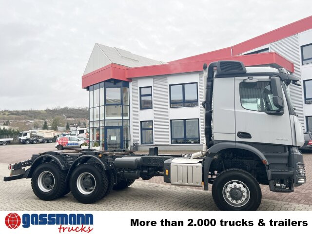 Kamion sa hidrauličnom kukom novi Mercedes-Benz Arocs 3340/46 A 6x6/39, Grounder: slika 9