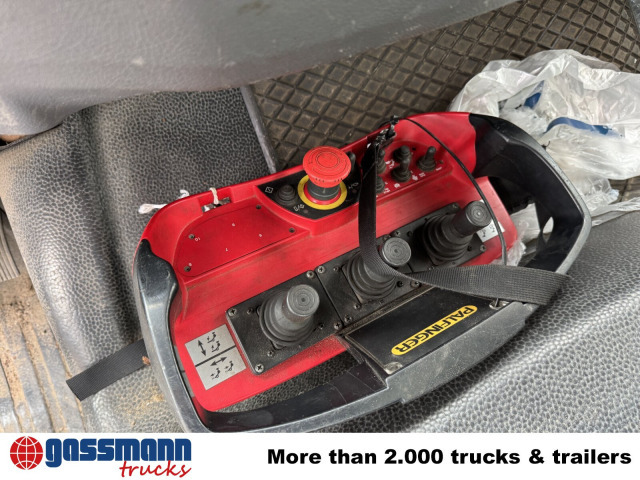 Mercedes-Benz Atego 1023 A 4x4, Einzelbereifung, Heckkran - Kamion sa golom šasijom i zatvorenom kabinom, Kamion sa dizalicom: slika 5 Mercedes-Benz Atego 1023 A 4x4, Einzelbereifung, Heckkran - Kamion sa golom šasijom i zatvorenom kabinom, Kamion sa dizalicom: slika 5