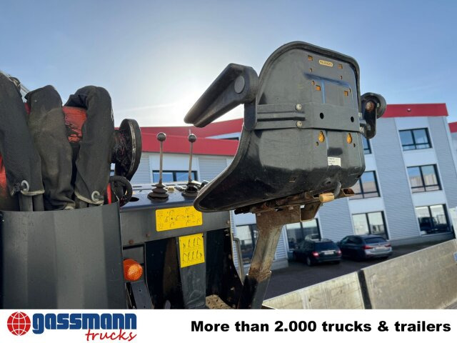 Mercedes-Benz Axor 2536/43 L 6x2 mit Heckkran Palfinger PK - Kamion sa tovarnim sandukom, Kamion sa dizalicom: slika 4 Mercedes-Benz Axor 2536/43 L 6x2 mit Heckkran Palfinger PK - Kamion sa tovarnim sandukom, Kamion sa dizalicom: slika 4