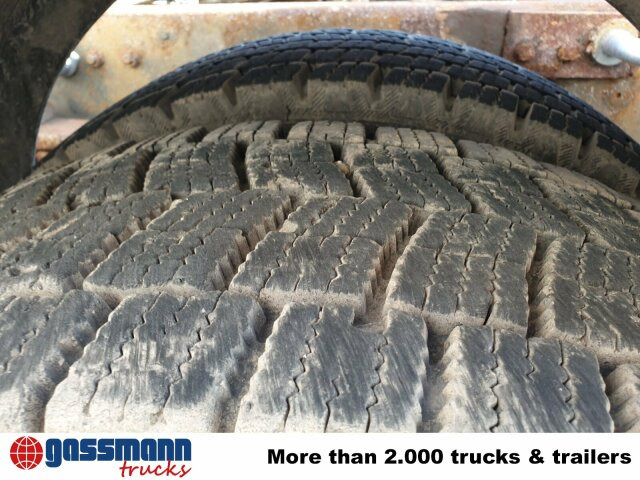 Mercedes-Benz SK II 25/2638 K 6x4, V8, Retarder, 2x - Kamion sa golom šasijom i zatvorenom kabinom: slika 4 Mercedes-Benz SK II 25/2638 K 6x4, V8, Retarder, 2x - Kamion sa golom šasijom i zatvorenom kabinom: slika 4