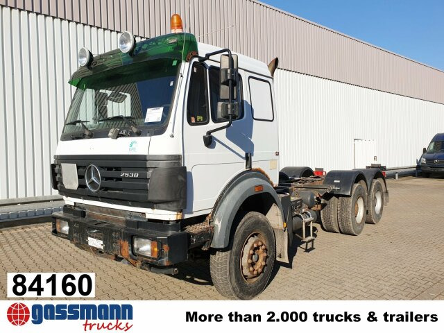 Mercedes-Benz SK II 25/2638 K 6x4, V8, Retarder, 2x - Kamion sa golom šasijom i zatvorenom kabinom: slika 1 Mercedes-Benz SK II 25/2638 K 6x4, V8, Retarder, 2x - Kamion sa golom šasijom i zatvorenom kabinom: slika 1